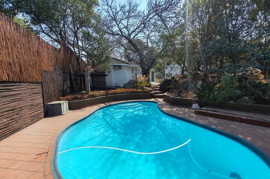 6 Bedroom Property for Sale in Nelspruit Ext 5 Mpumalanga