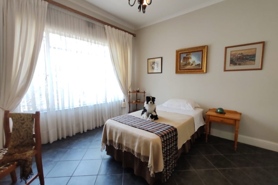 6 Bedroom Property for Sale in Nelspruit Ext 5 Mpumalanga