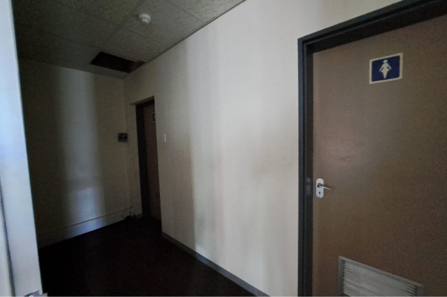 To Let commercial Property for Rent in Riverside Park Mpumalanga