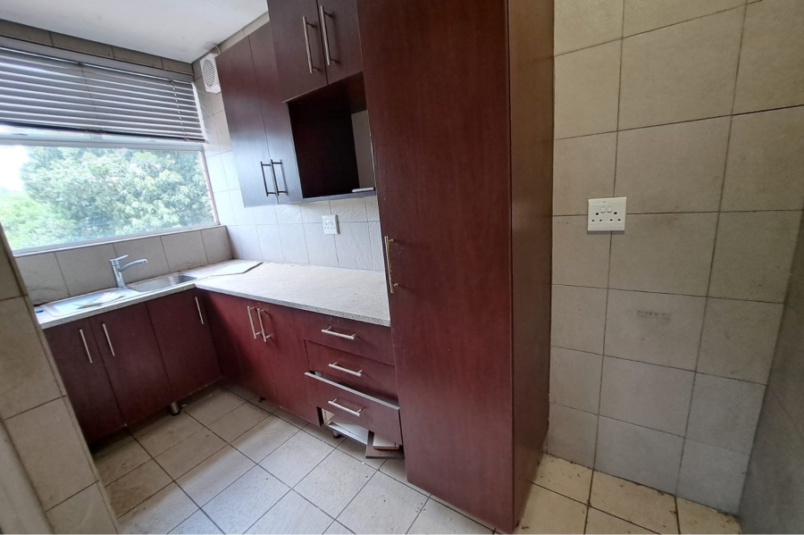 To Let commercial Property for Rent in Riverside Park Mpumalanga