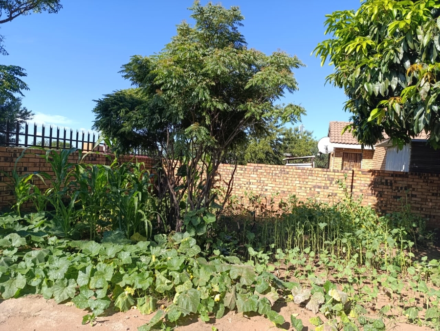 4 Bedroom Property for Sale in Pine Ridge Mpumalanga