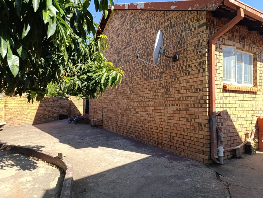 4 Bedroom Property for Sale in Pine Ridge Mpumalanga
