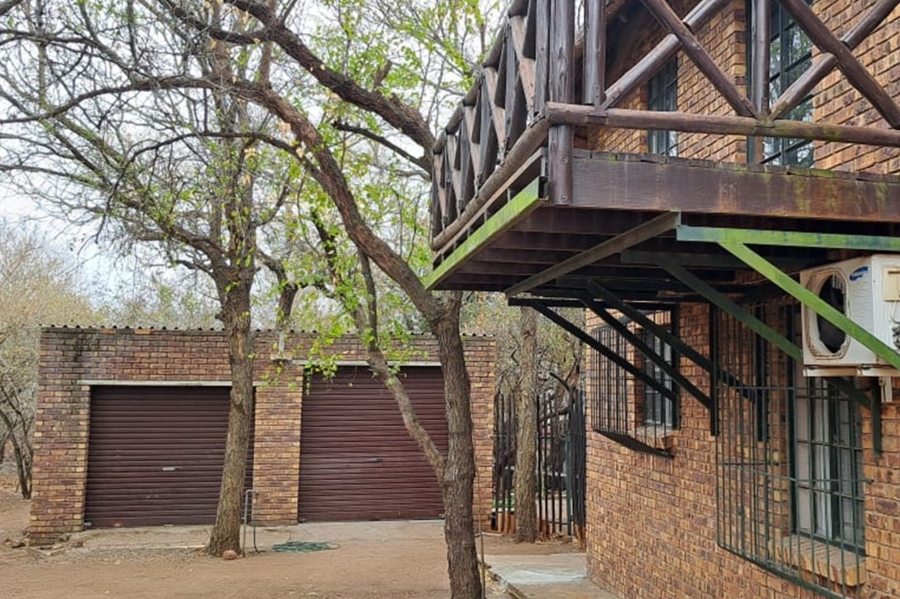 2 Bedroom Property for Sale in Marloth Park Mpumalanga
