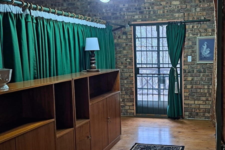 2 Bedroom Property for Sale in Marloth Park Mpumalanga