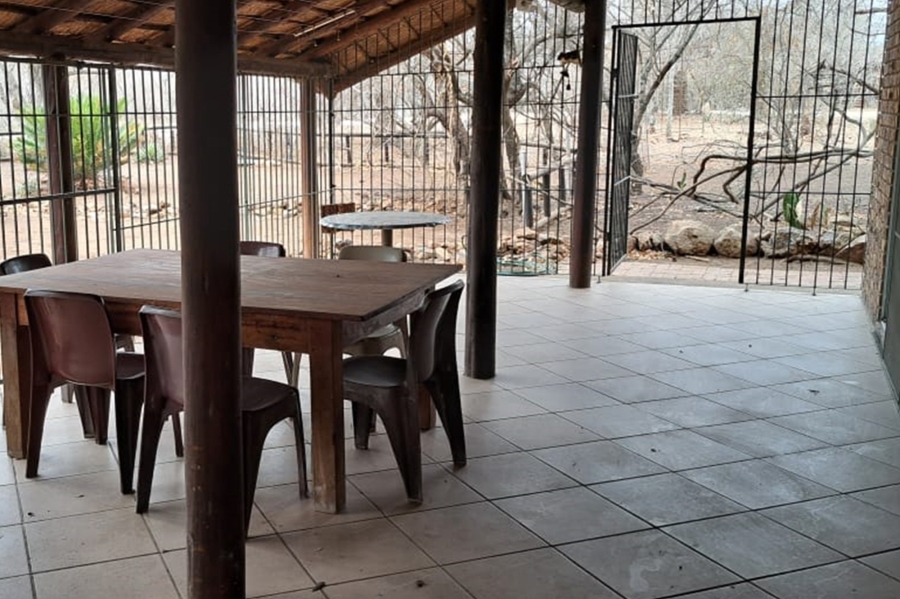 2 Bedroom Property for Sale in Marloth Park Mpumalanga
