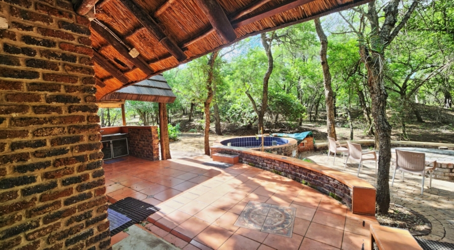 4 Bedroom Property for Sale in Marloth Park Mpumalanga