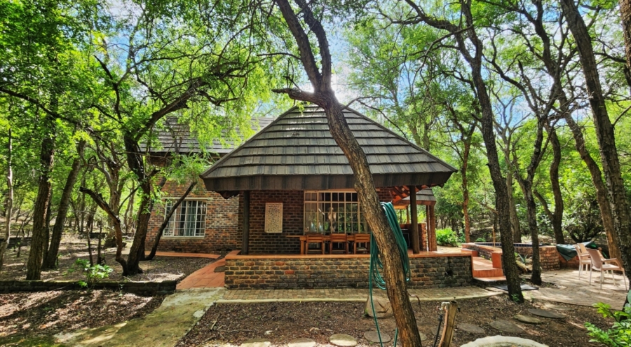 4 Bedroom Property for Sale in Marloth Park Mpumalanga