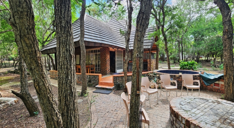 4 Bedroom Property for Sale in Marloth Park Mpumalanga