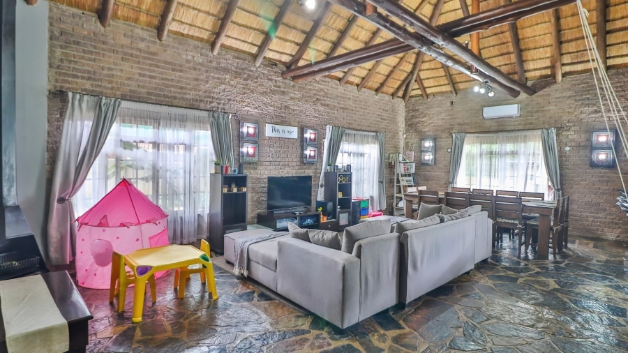 5 Bedroom Property for Sale in Kingsview Mpumalanga