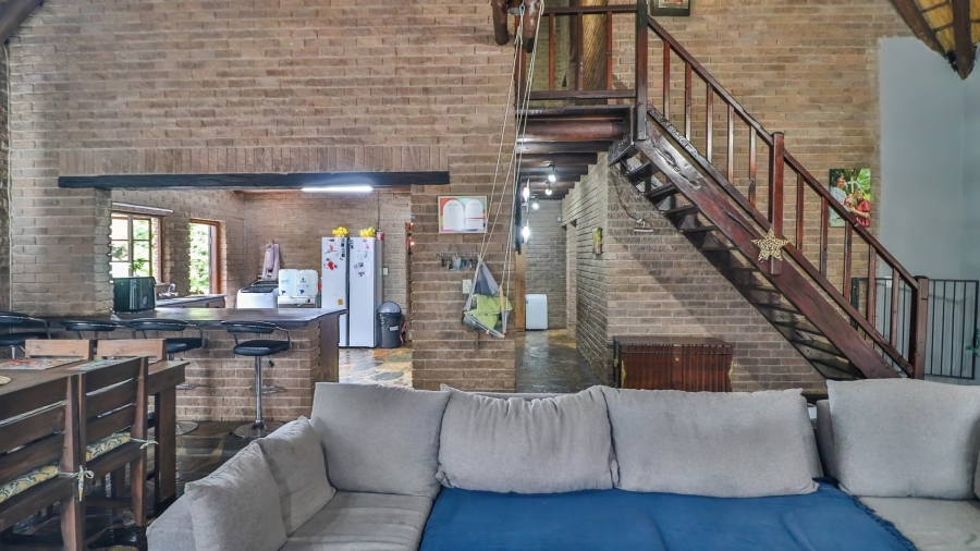 5 Bedroom Property for Sale in Kingsview Mpumalanga