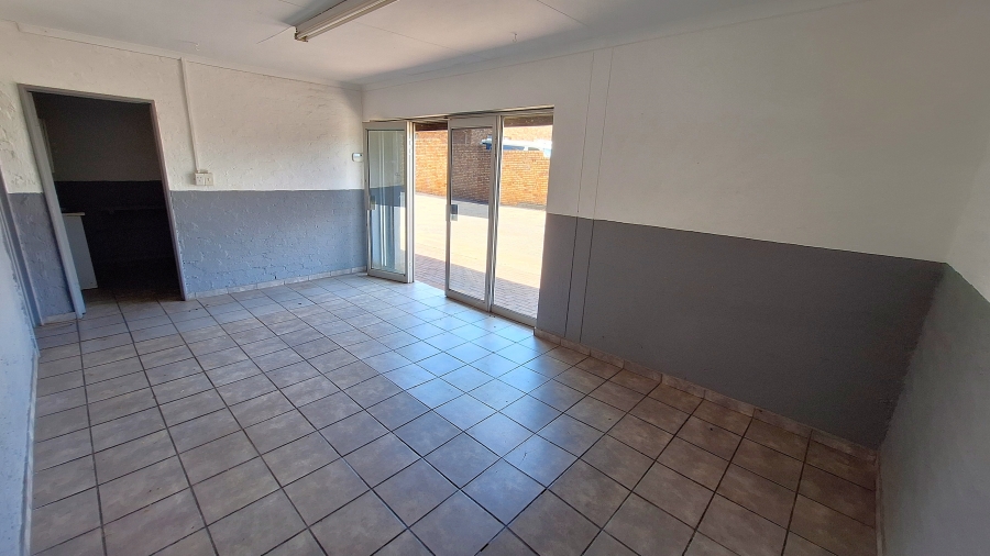 To Let commercial Property for Rent in Riverside Industrial Park Mpumalanga