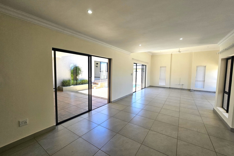 4 Bedroom Property for Sale in Sonheuwel Mpumalanga