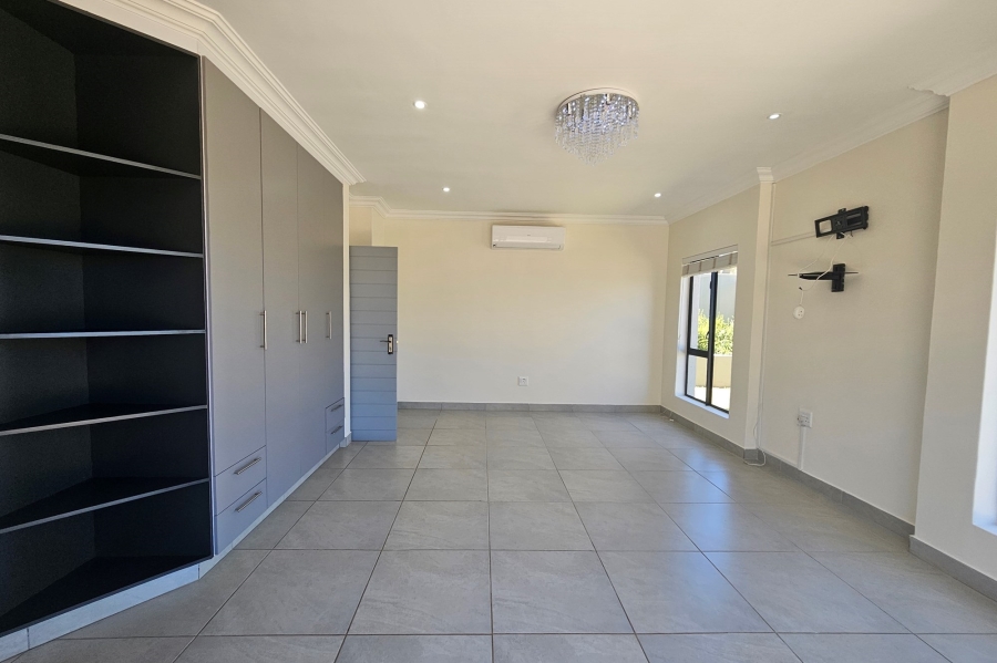 4 Bedroom Property for Sale in Sonheuwel Mpumalanga