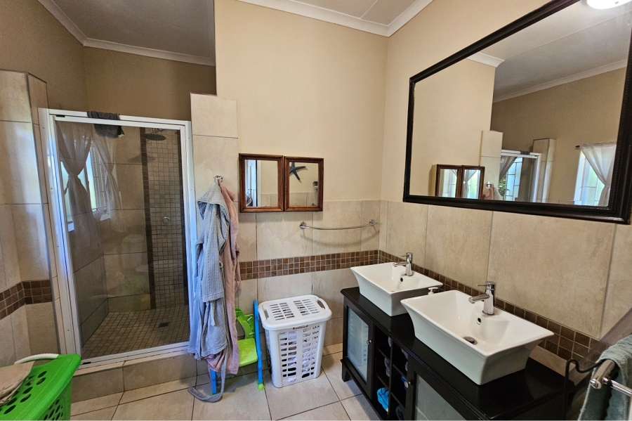 4 Bedroom Property for Sale in White River Ext 5 Mpumalanga