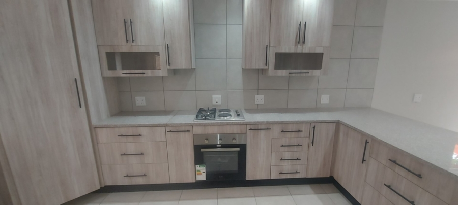 6 Bedroom Property for Sale in Sonheuwel Ext 1 Mpumalanga