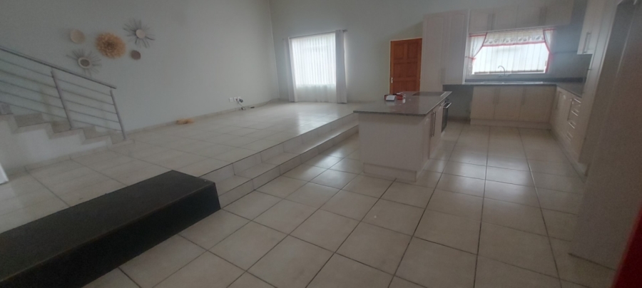 6 Bedroom Property for Sale in Sonheuwel Ext 1 Mpumalanga