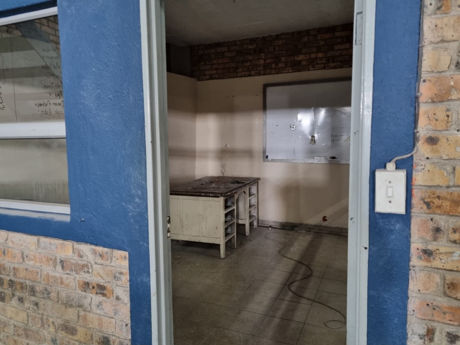 To Let commercial Property for Rent in West Acres Mpumalanga