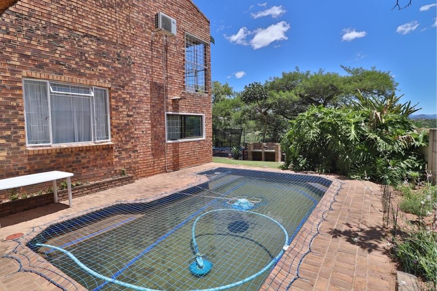 4 Bedroom Property for Sale in Nelspruit Ext 5 Mpumalanga