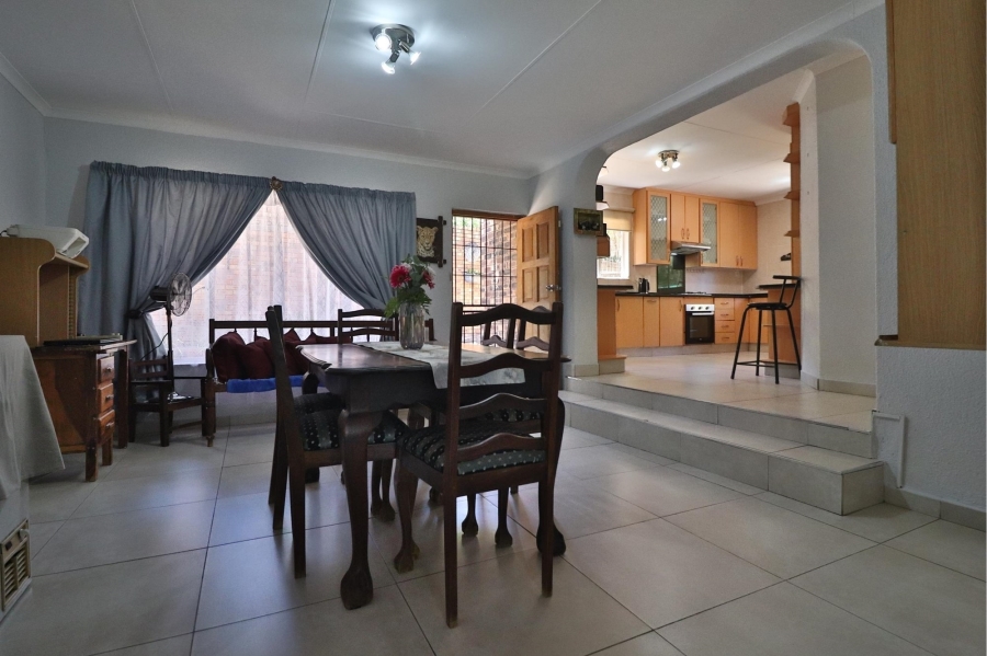 4 Bedroom Property for Sale in Nelspruit Ext 5 Mpumalanga