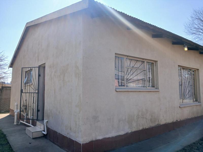 2 Bedroom Property for Sale in Ermelo Mpumalanga