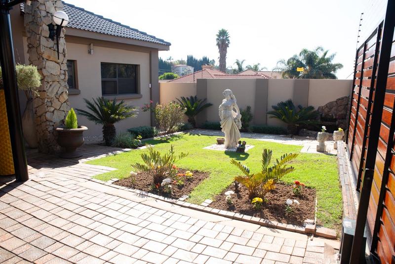 3 Bedroom Property for Sale in Ben Fleur Mpumalanga
