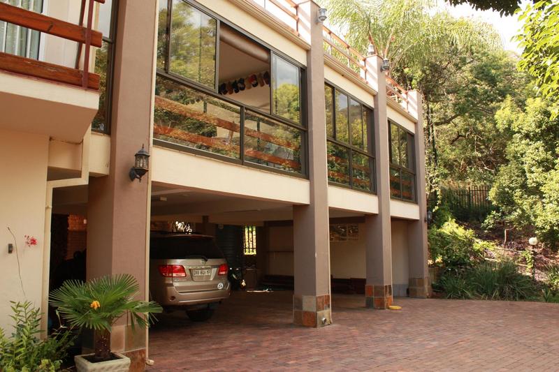 5 Bedroom Property for Sale in Barberton Mpumalanga