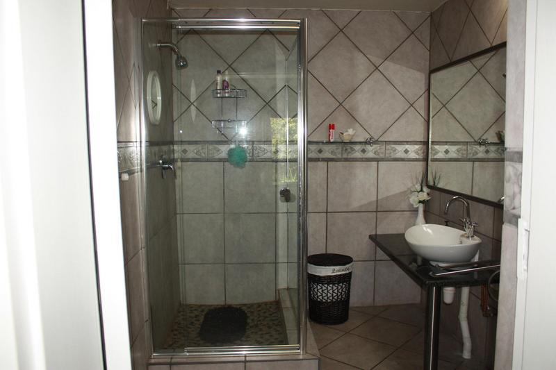 5 Bedroom Property for Sale in Barberton Mpumalanga