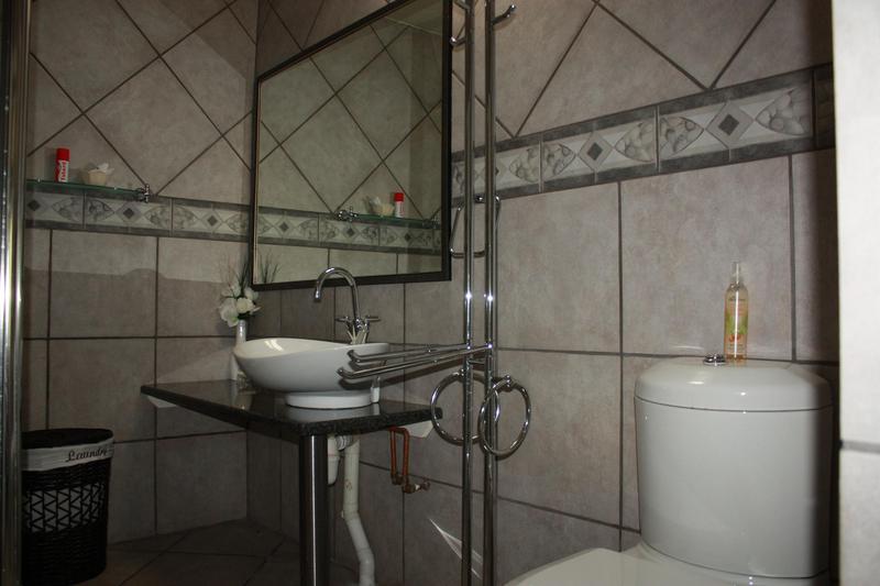 5 Bedroom Property for Sale in Barberton Mpumalanga