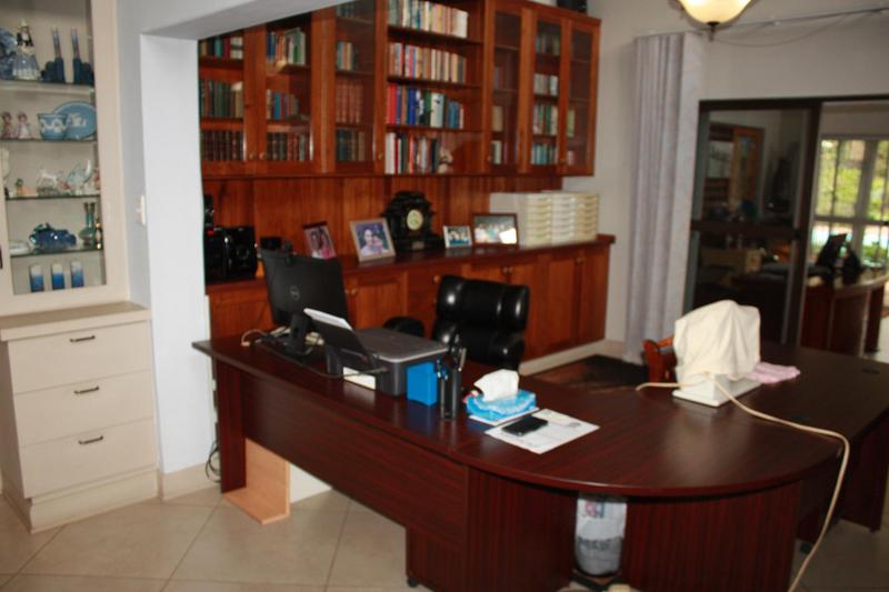 5 Bedroom Property for Sale in Barberton Mpumalanga