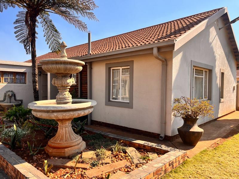 5 Bedroom Property for Sale in Dennesig Mpumalanga