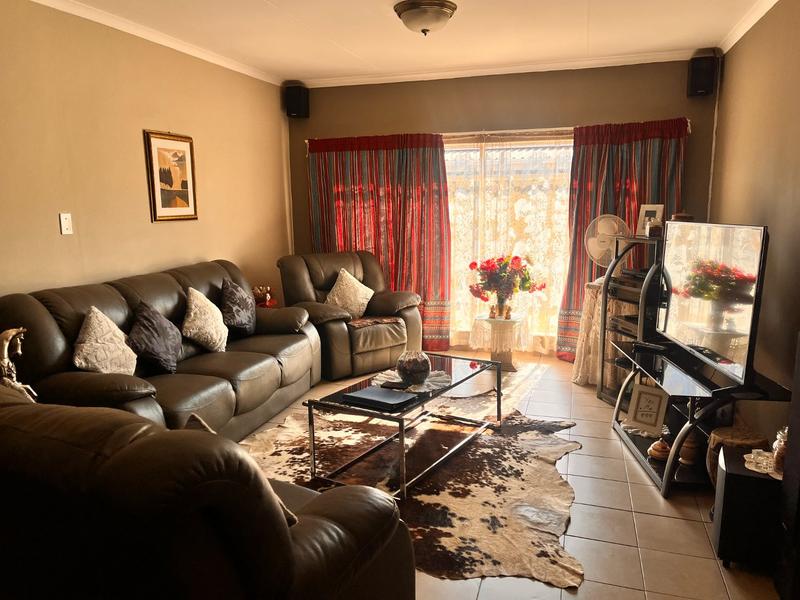 5 Bedroom Property for Sale in Dennesig Mpumalanga