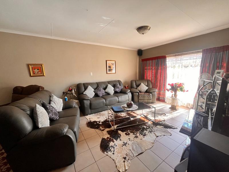 5 Bedroom Property for Sale in Dennesig Mpumalanga