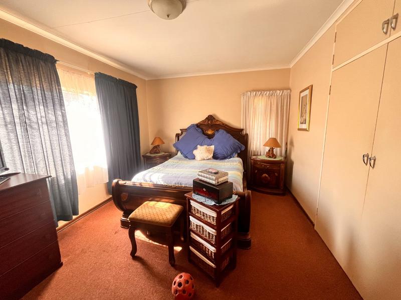 5 Bedroom Property for Sale in Dennesig Mpumalanga