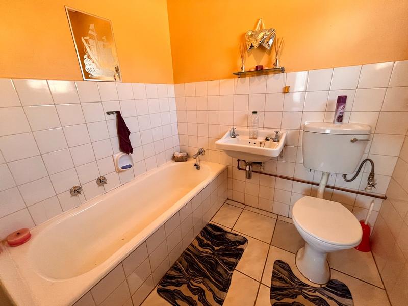 5 Bedroom Property for Sale in Dennesig Mpumalanga