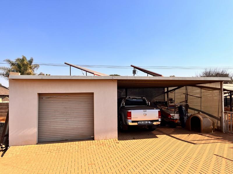 5 Bedroom Property for Sale in Dennesig Mpumalanga