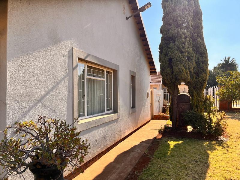 5 Bedroom Property for Sale in Dennesig Mpumalanga