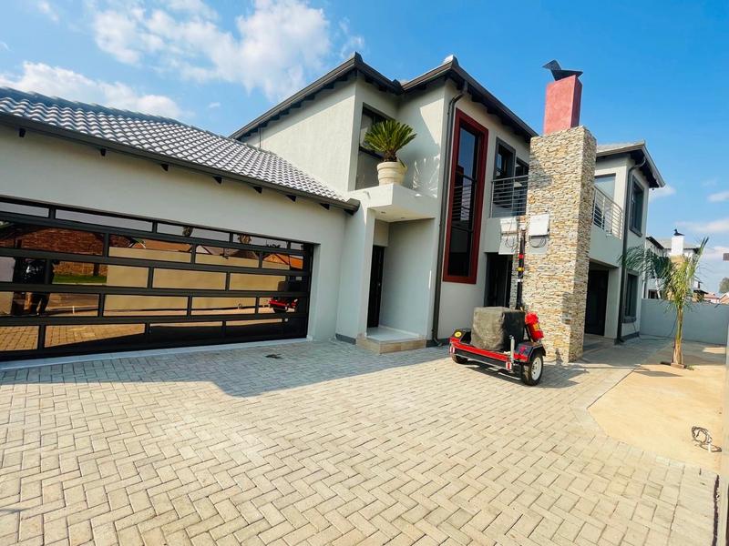4 Bedroom Property for Sale in Middelburg South Mpumalanga