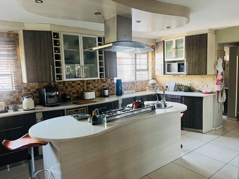 4 Bedroom Property for Sale in Model Park Mpumalanga