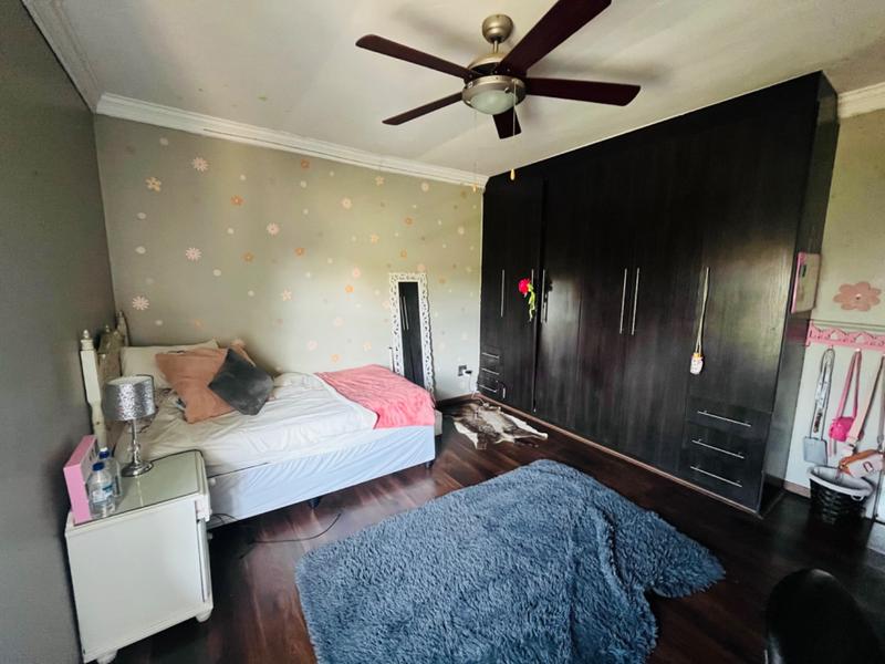 4 Bedroom Property for Sale in Model Park Mpumalanga