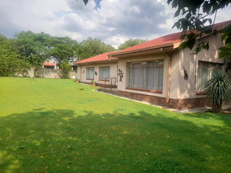 4 Bedroom Property for Sale in Ermelo Mpumalanga