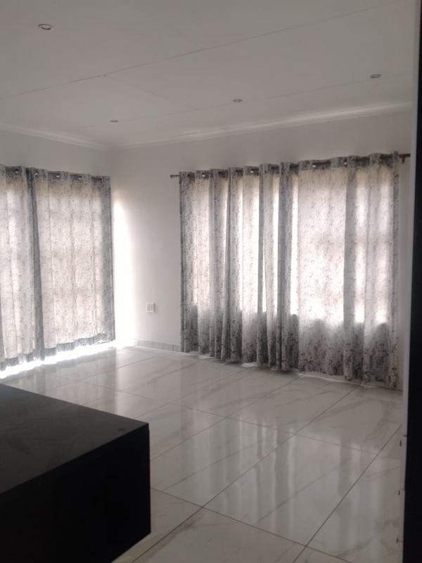 To Let 2 Bedroom Property for Rent in Rietkol AH Mpumalanga