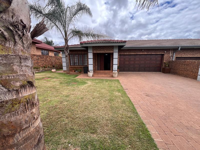 3 Bedroom Property for Sale in Aerorand Mpumalanga