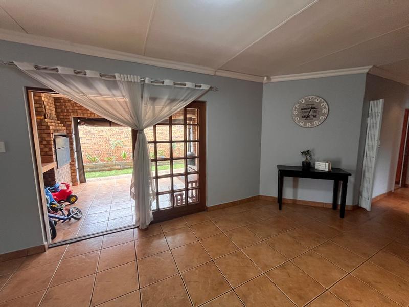 3 Bedroom Property for Sale in Aerorand Mpumalanga