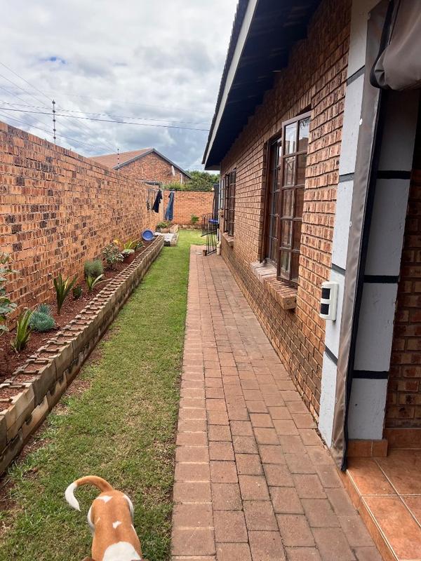 3 Bedroom Property for Sale in Aerorand Mpumalanga