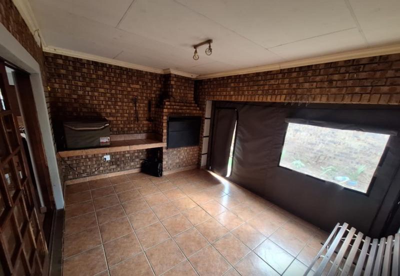 3 Bedroom Property for Sale in Aerorand Mpumalanga
