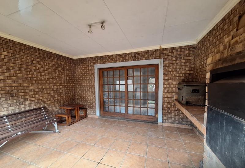 3 Bedroom Property for Sale in Aerorand Mpumalanga