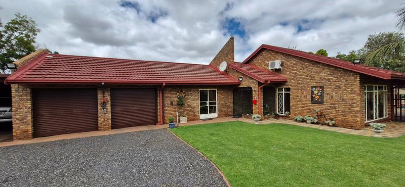 3 Bedroom Property for Sale in Dennesig Mpumalanga