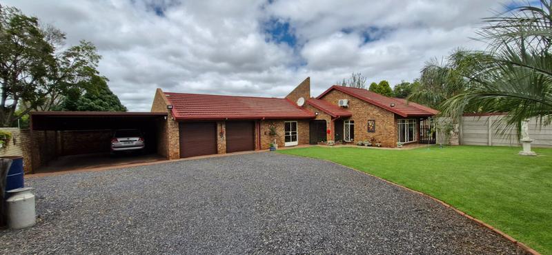 3 Bedroom Property for Sale in Dennesig Mpumalanga