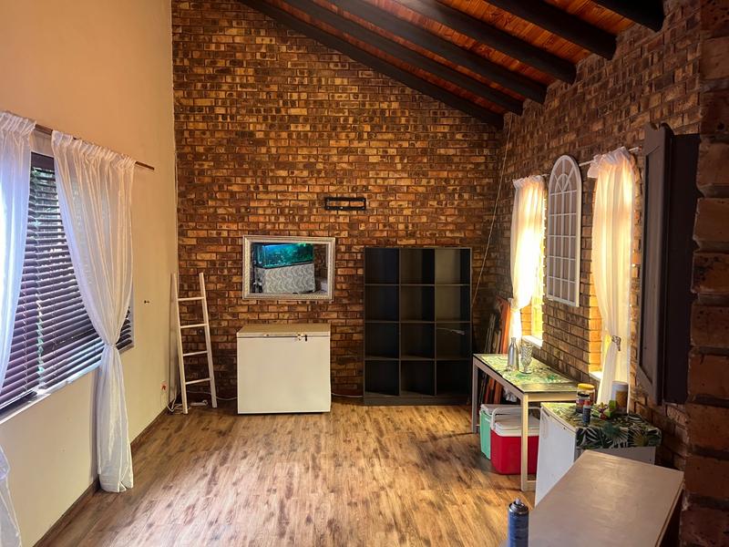 5 Bedroom Property for Sale in Dennesig Mpumalanga
