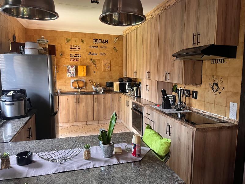 5 Bedroom Property for Sale in Dennesig Mpumalanga